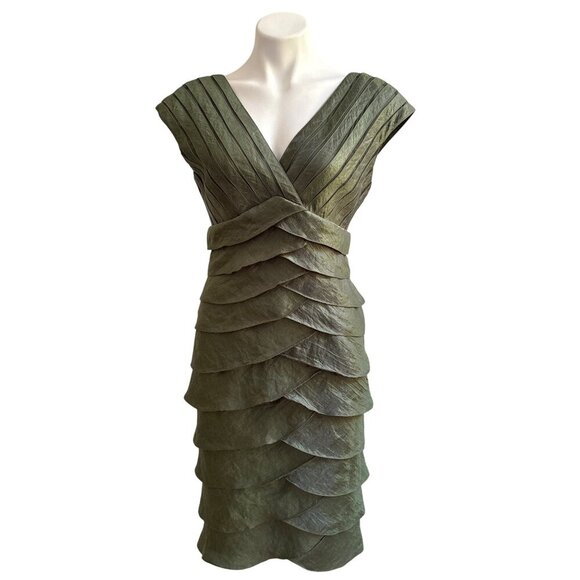 Adrianna Papell Shutter Pleat Dress, Green Cocktail Women's Size 8 - Picture 1 of 10